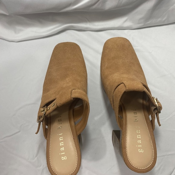 Gianni Bini Sotelo Suede Platform Clogs In Tan Women's size 8.5M - Picture 13 of 14